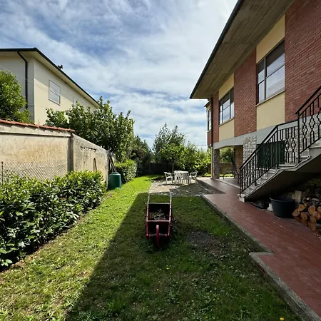 Lucy's House, Elegante Rustico Con Tutti I Comfort Moderni A Guest house Pisa
