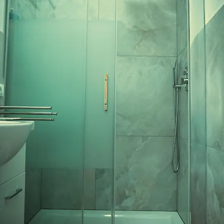 Lucy's House, Elegante Rustico Con Tutti I Comfort Moderni A Pisa